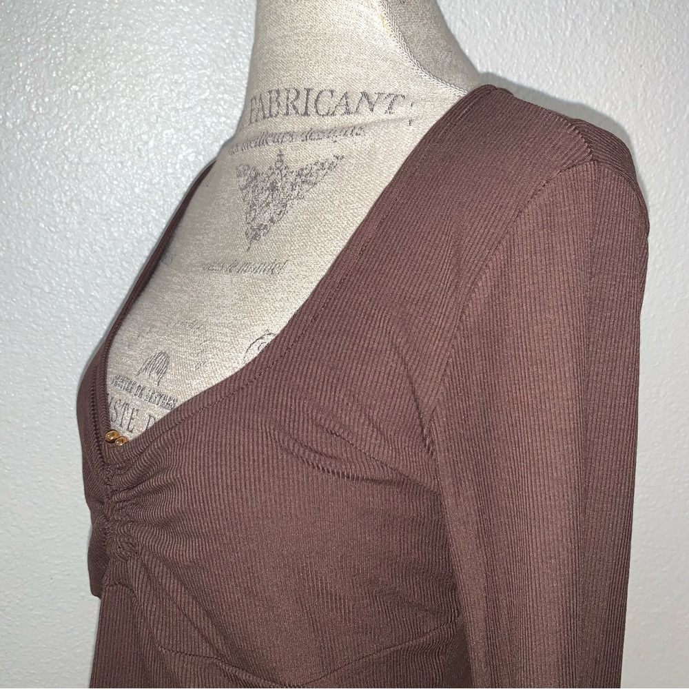 Avanova Asymmetrical Ribbed Cropped Top - Picture 6 of 15